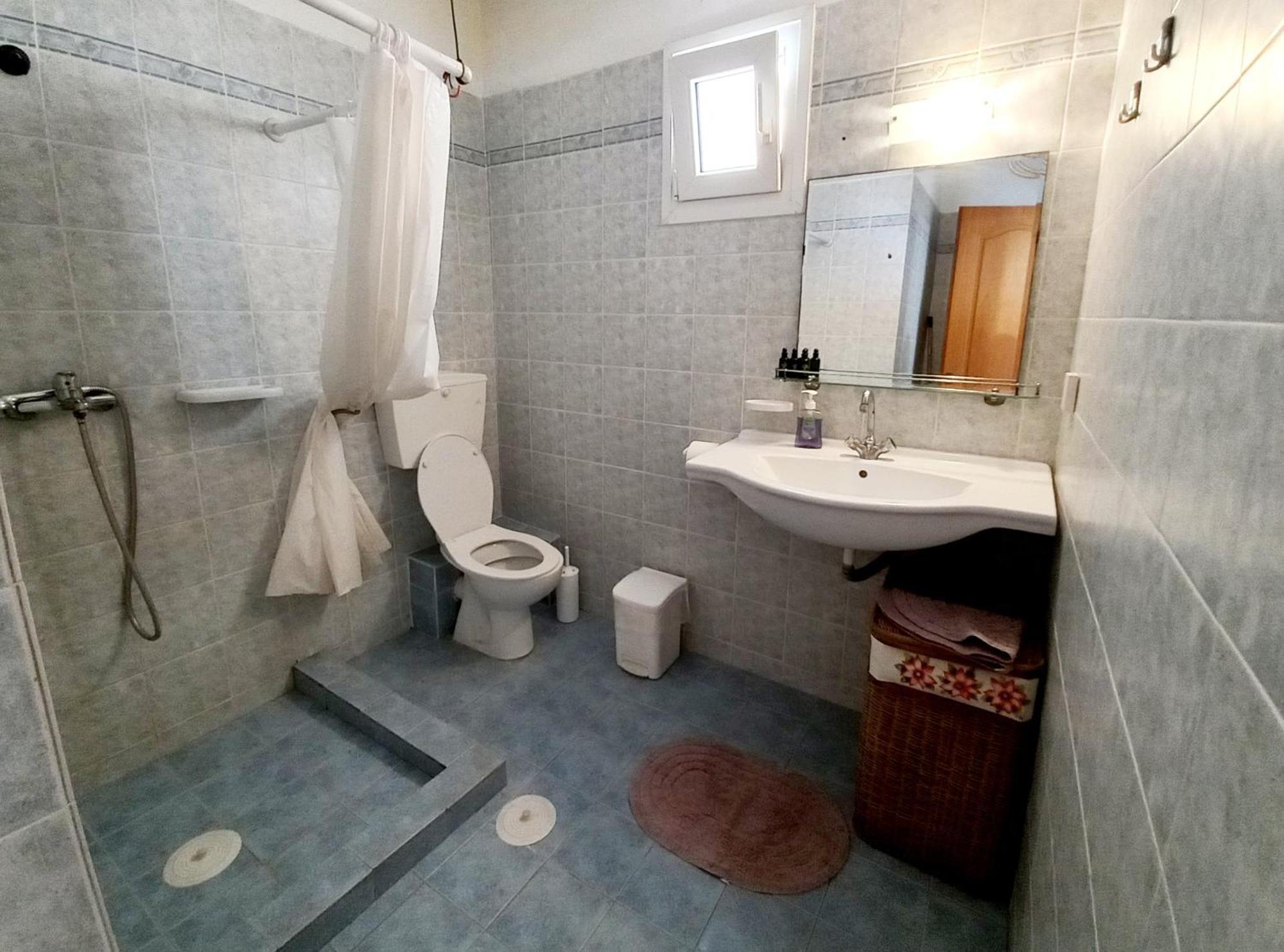Apartment Kasper Skiathos Town Ngoại thất bức ảnh